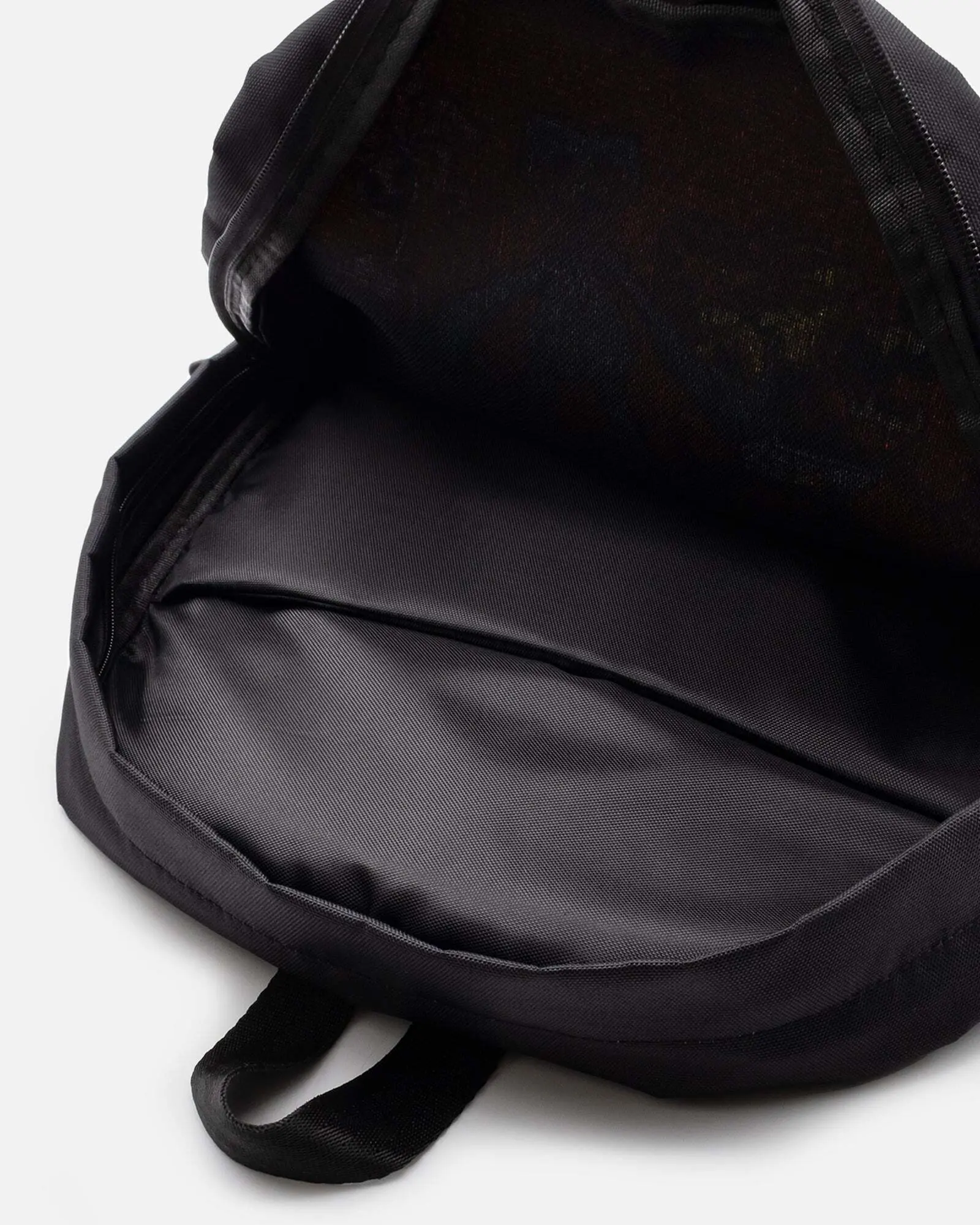 Huggy Wuggy Mommy Long Legs Boxy Boo Backpack - Image 3